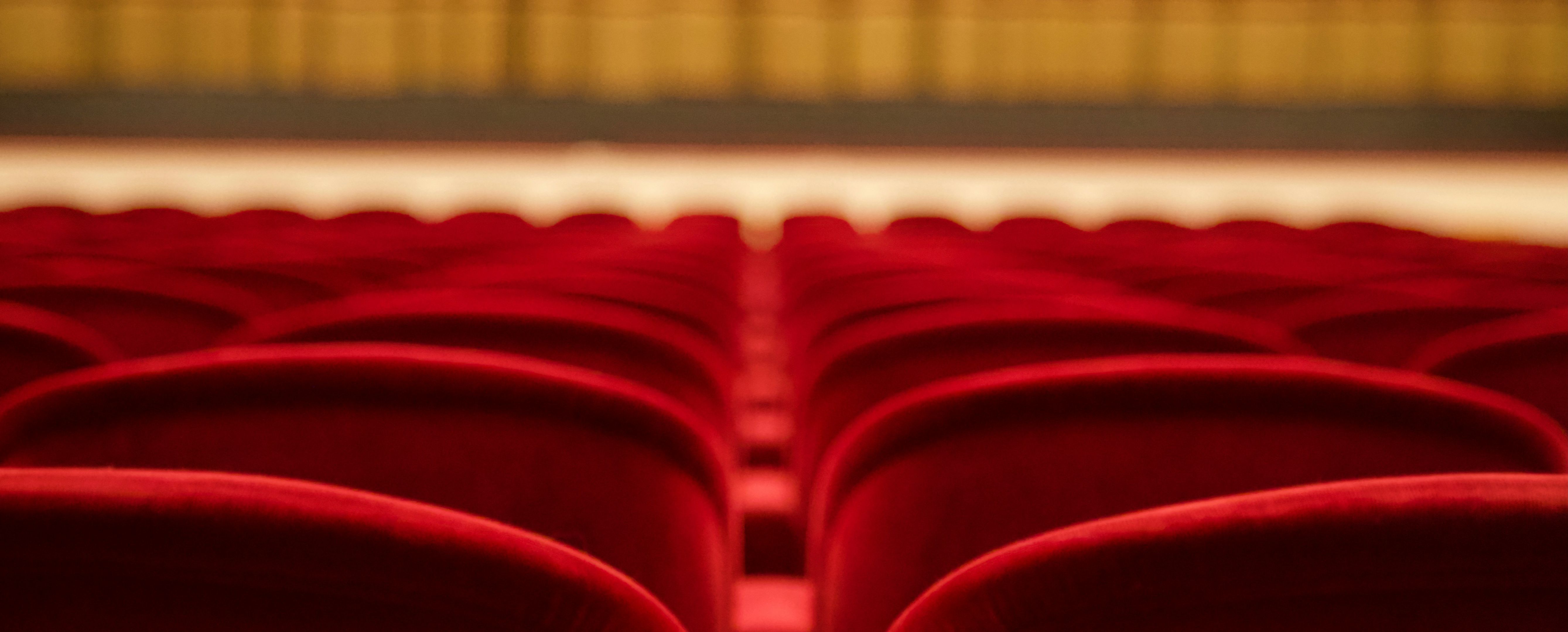 Wat is nu écht de beste plek in een theaterzaal? Zo kies je slim