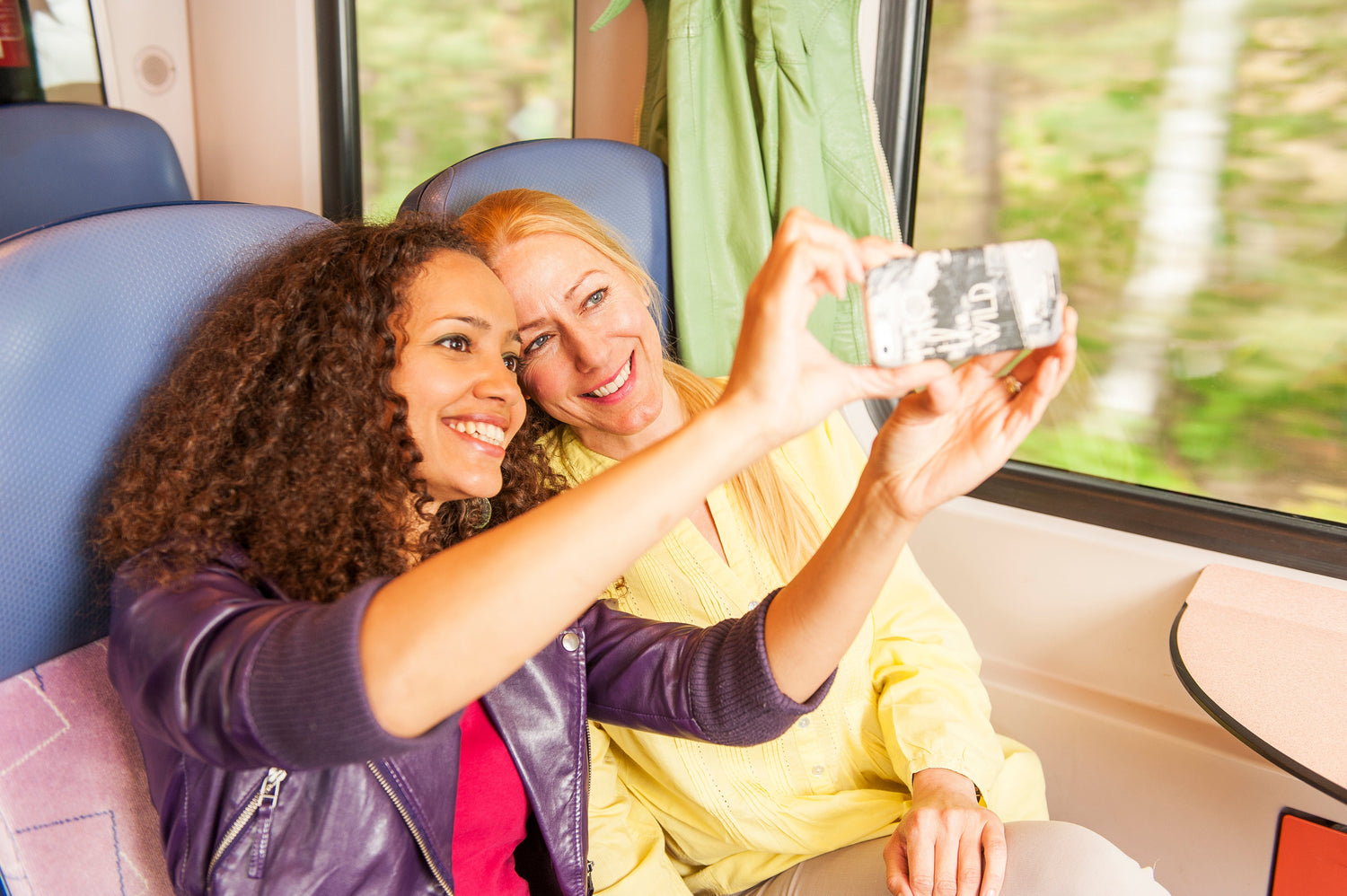 Voordelig met de trein: tips voor goedkope treinkaartjes & groepstickets