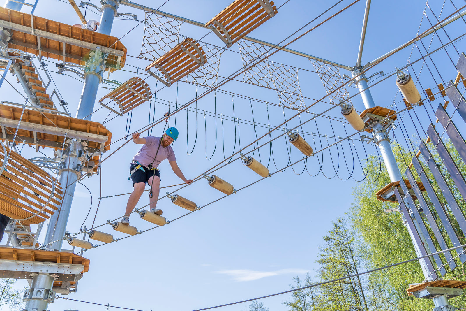 Verleg je grenzen en speel op grote hoogte buiten bij Adventure Valley