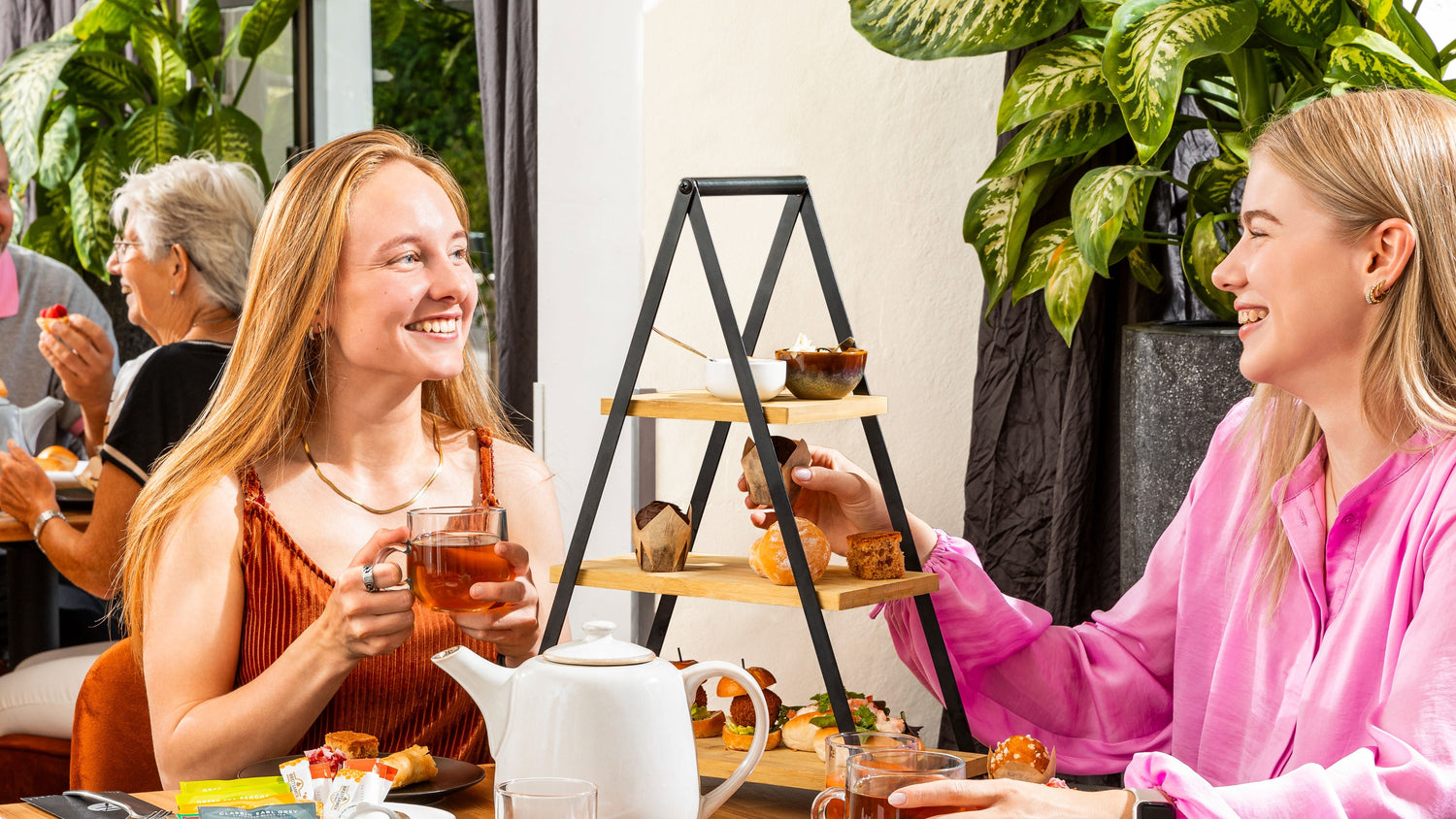 Waarom een 'vlugge koffie' niet meer telt (en jullie daarom een high tea verdienen)
