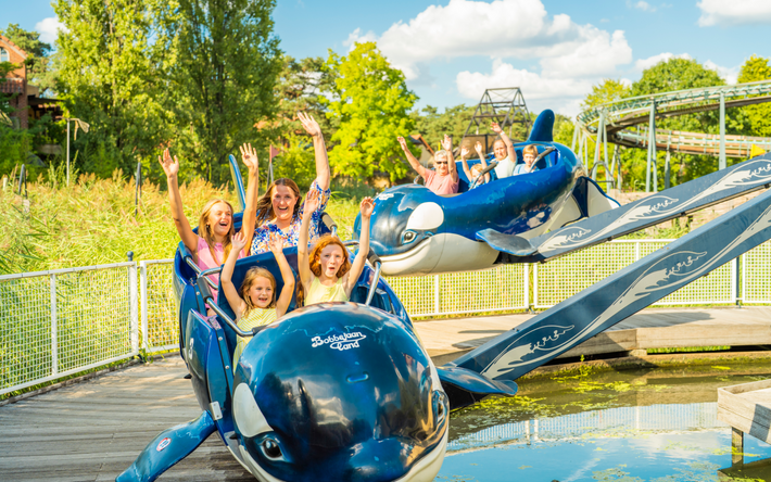 Dit mag je echt niet vergeten op een zomerse pretparkdag!