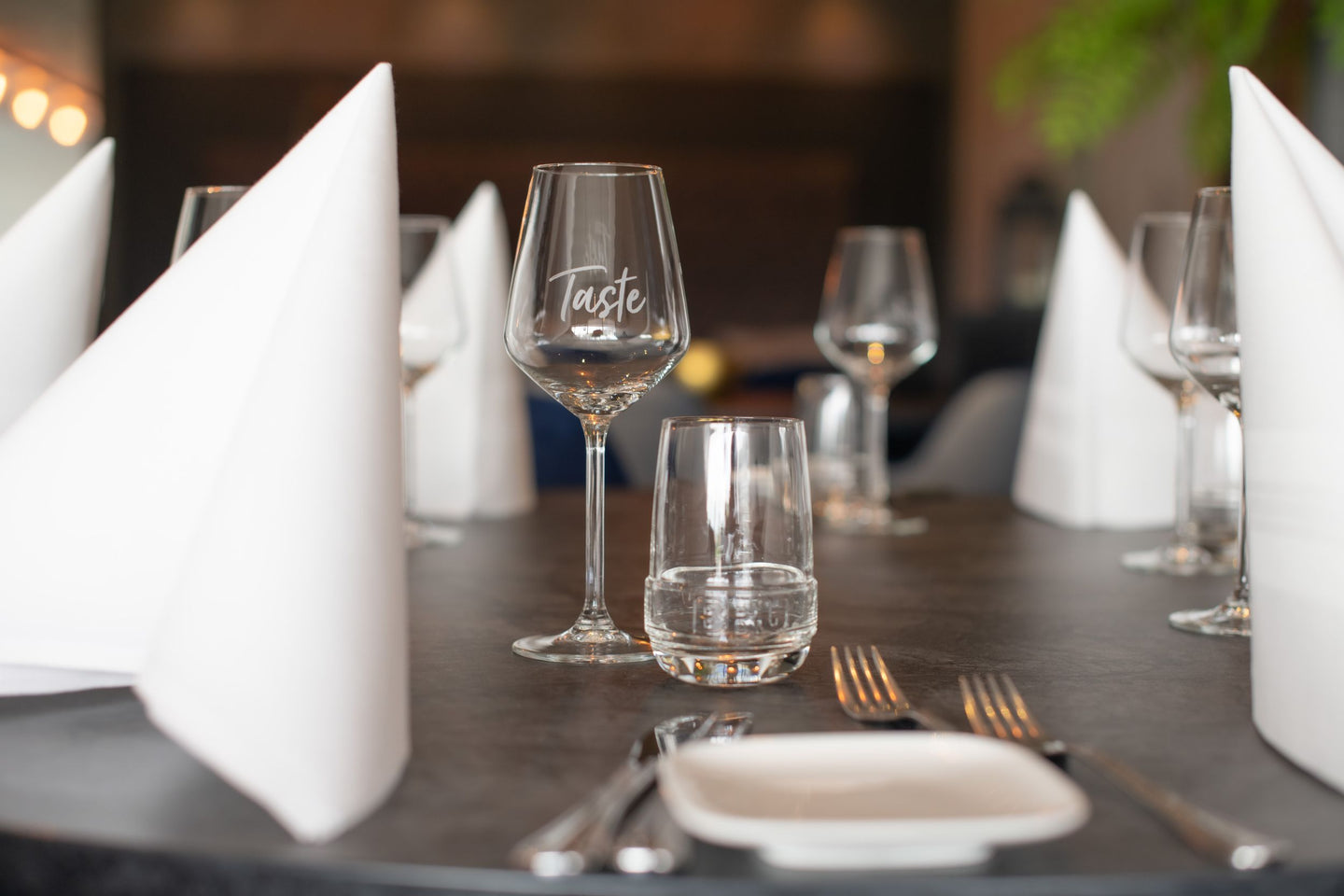 Restaurant Taste Churchill Terneuzen - Driegangenlunch of -diner voor 2 personen - afbeelding 1
