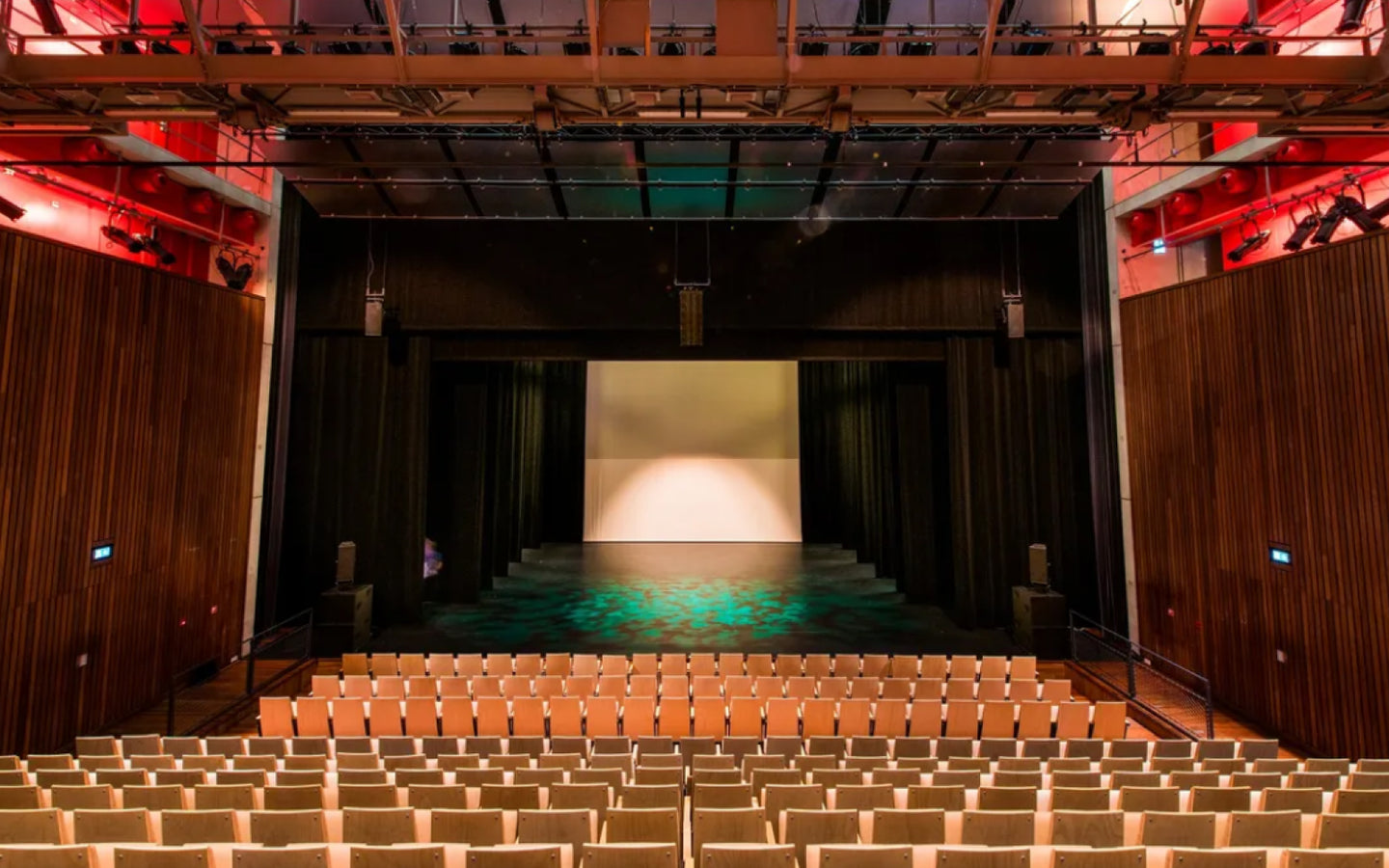 Over De Liefde - De Theatershow - afbeelding 3
