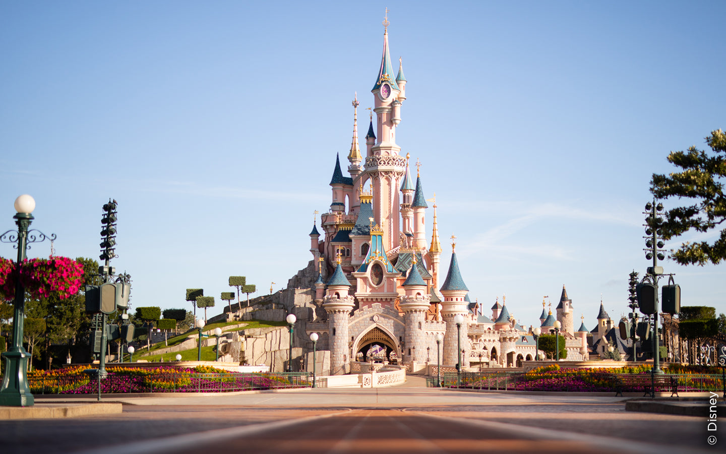 Disneyland® Paris + verblijf (hotel + tickets) - afbeelding 1