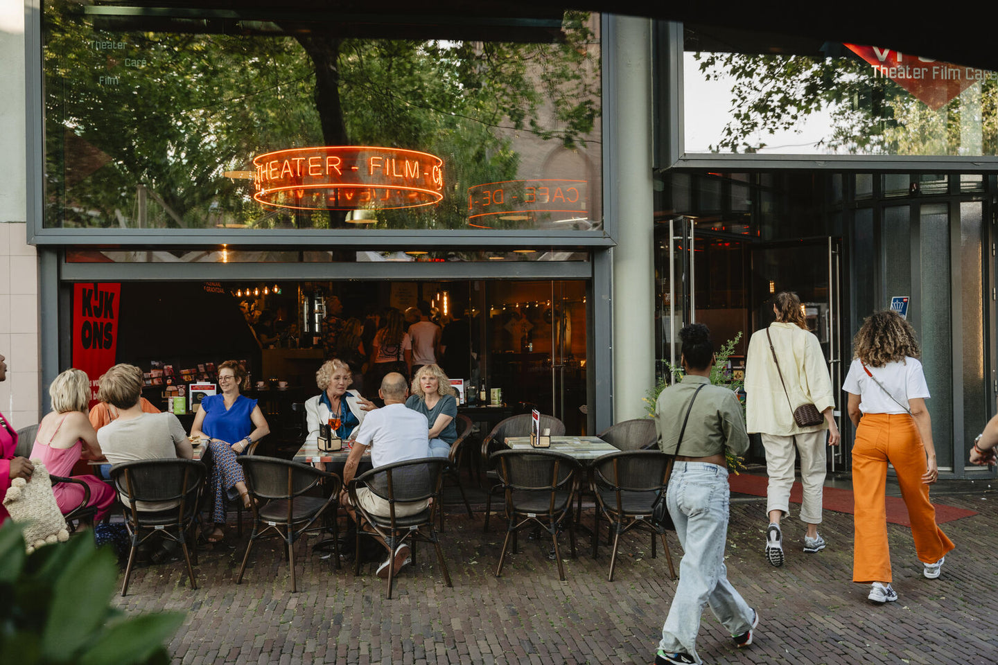 UITVERKOCHT! De Lieve Vrouw Amersfoort - Beyond van André Kuipers - afbeelding 1