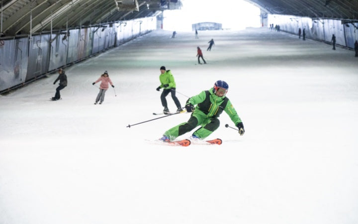 snowworld-1-uur-skipas-koffiethee-en-apfelstrudel - afbeelding 6